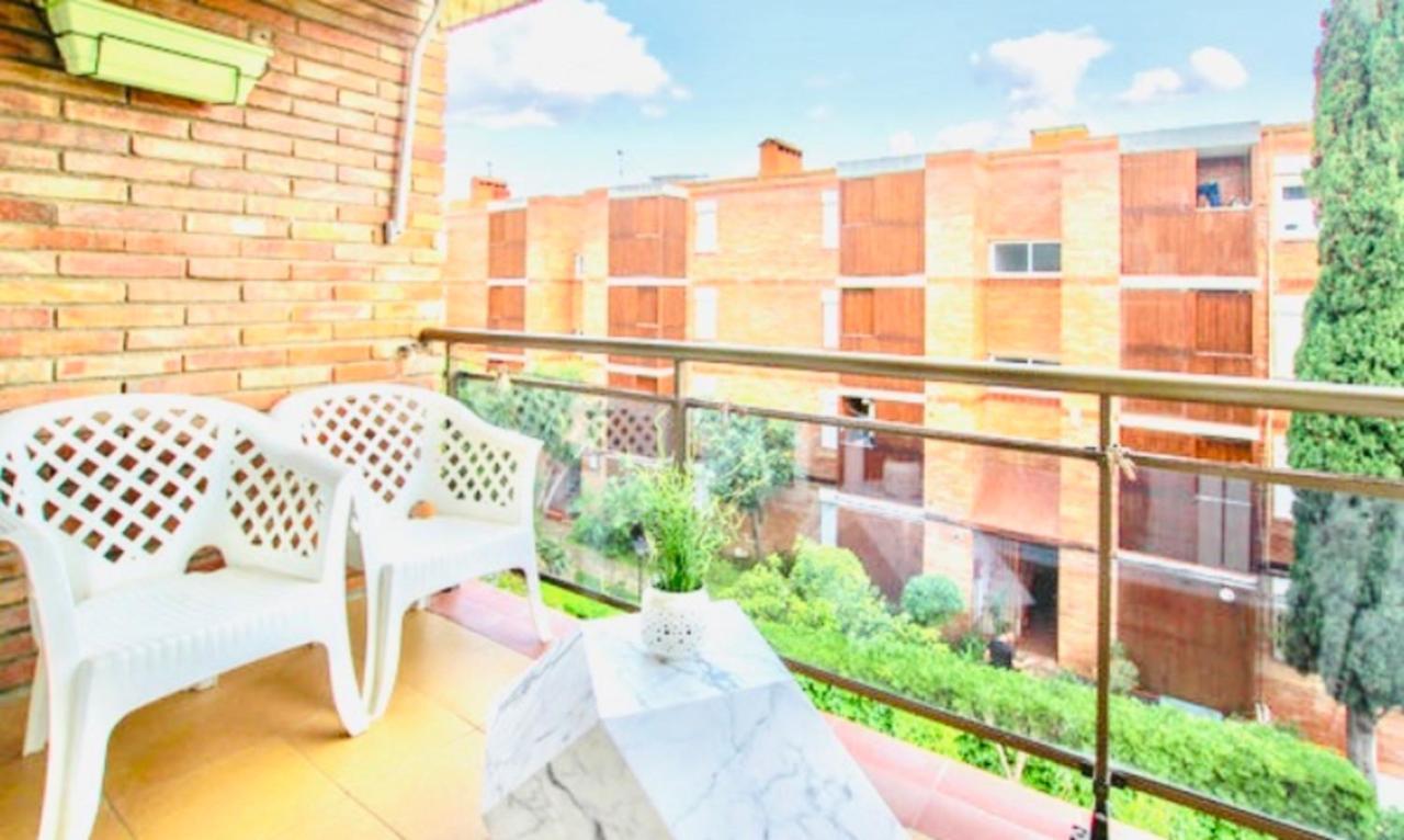 דירות קמארוגה Apartamento En La Playa Con Terraza מראה חיצוני תמונה